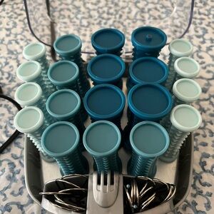 Full set of Conair hot rollers
